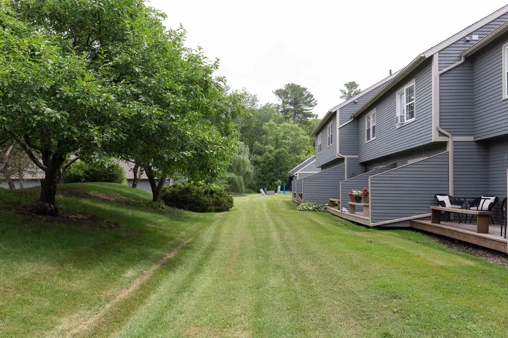 11 Conifer Court Burlington VT 05401