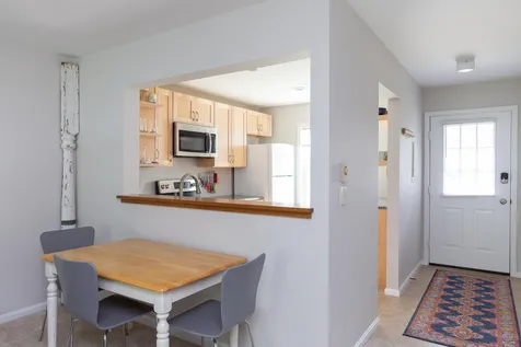 11 Conifer Court Burlington VT 05401