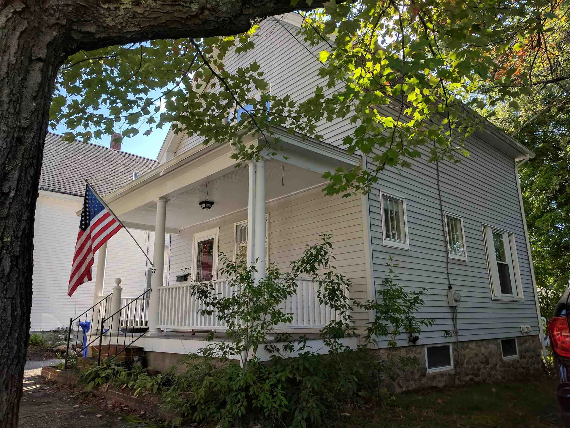327 Harrison Street Manchester NH 03104