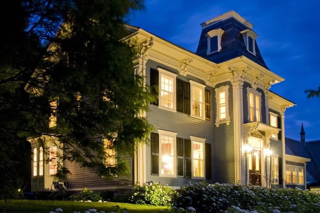 71 South Pleasant Street Middlebury VT 05753