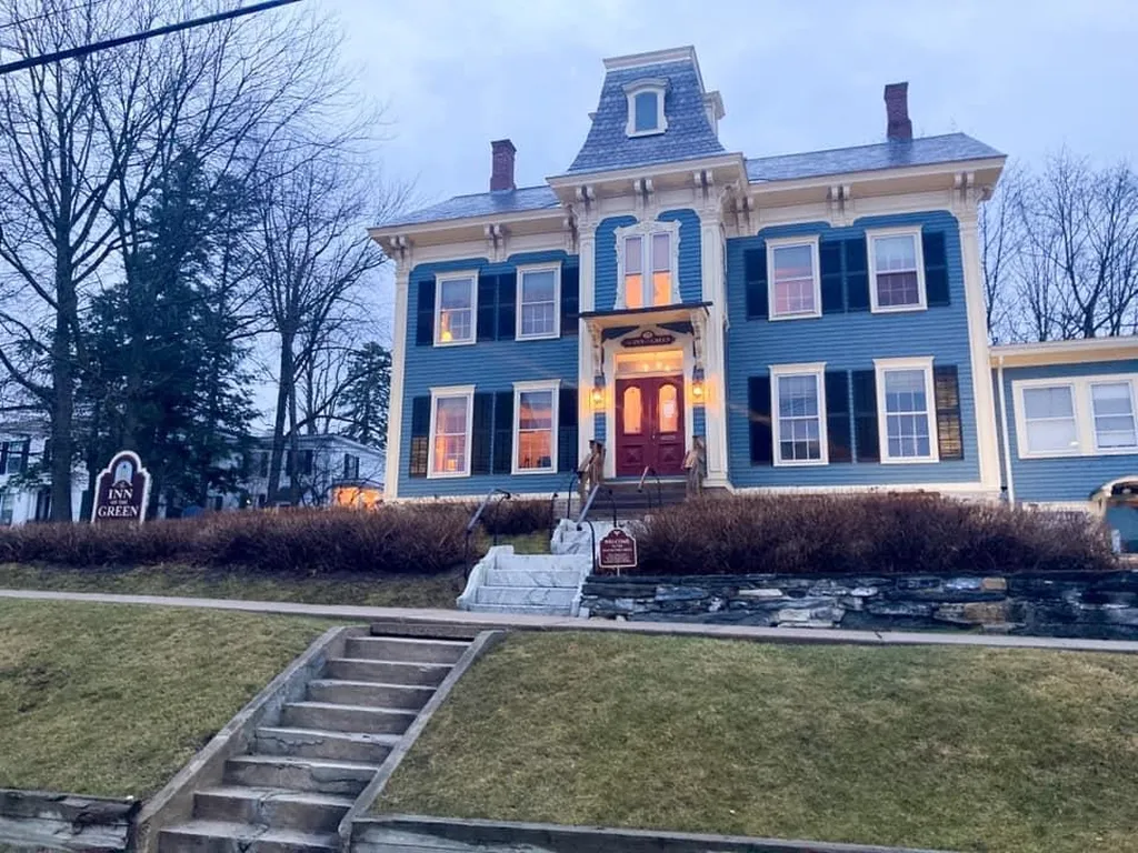 71 South Pleasant Street Middlebury VT 05753