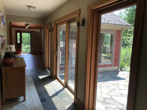 13 Woodlands Lane Newfane VT 05345