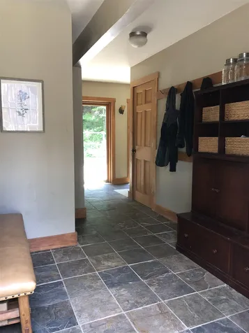 13 Woodlands Lane Newfane VT 05345