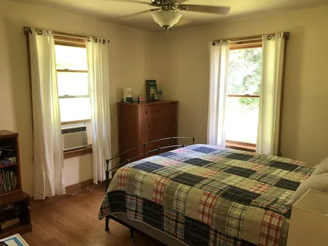 13 Woodlands Lane Newfane VT 05345