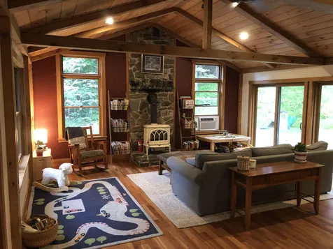 13 Woodlands Lane Newfane VT 05345