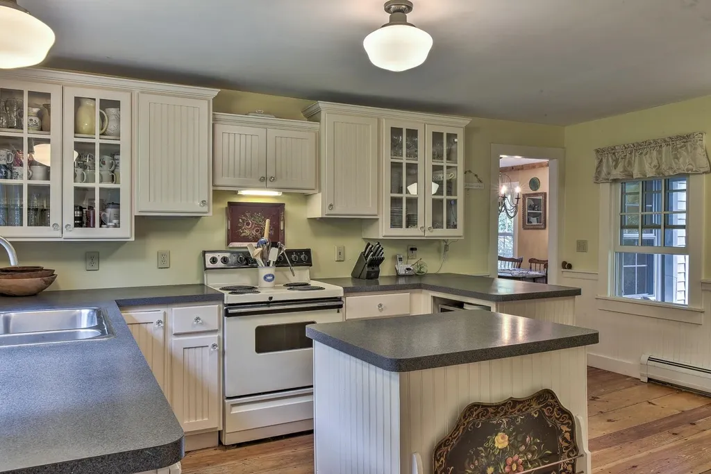 24 Main Street Gilsum NH 03448