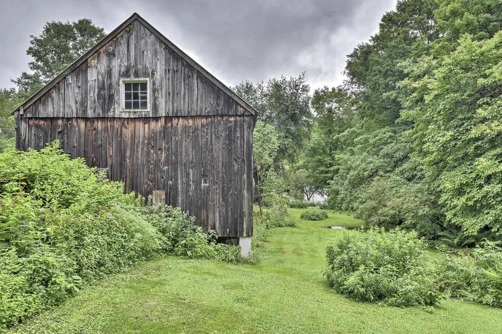 24 Main Street Gilsum NH 03448