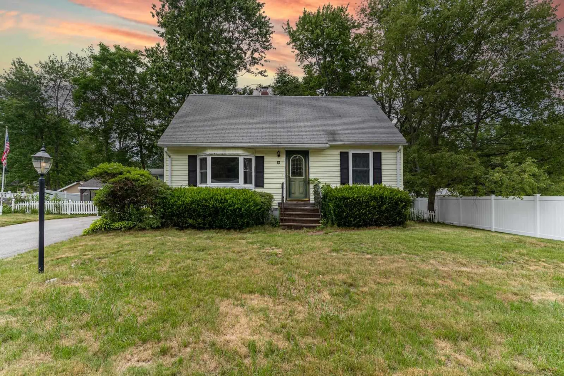 10 Berkshire Lane Dover NH 03820