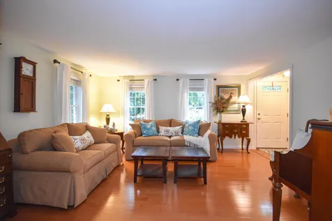 20 Laurel Lane Somersworth NH 03878