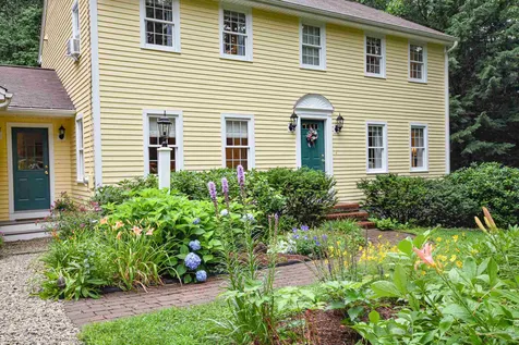 20 Laurel Lane Somersworth NH 03878