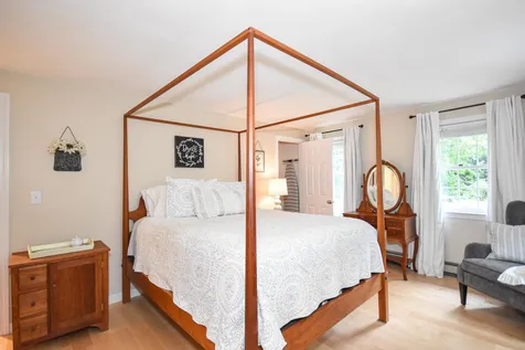 20 Laurel Lane Somersworth NH 03878