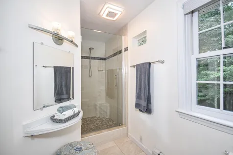 20 Laurel Lane Somersworth NH 03878