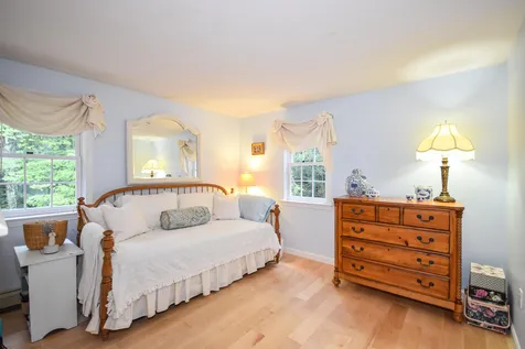 20 Laurel Lane Somersworth NH 03878