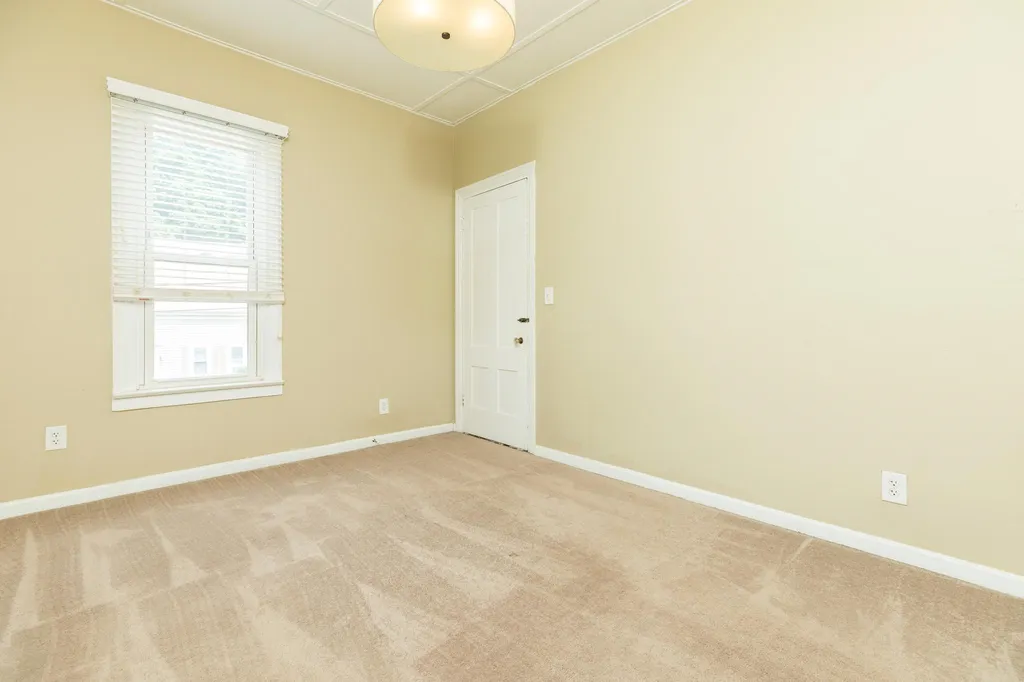 1 Silver Street Somersworth NH 03878