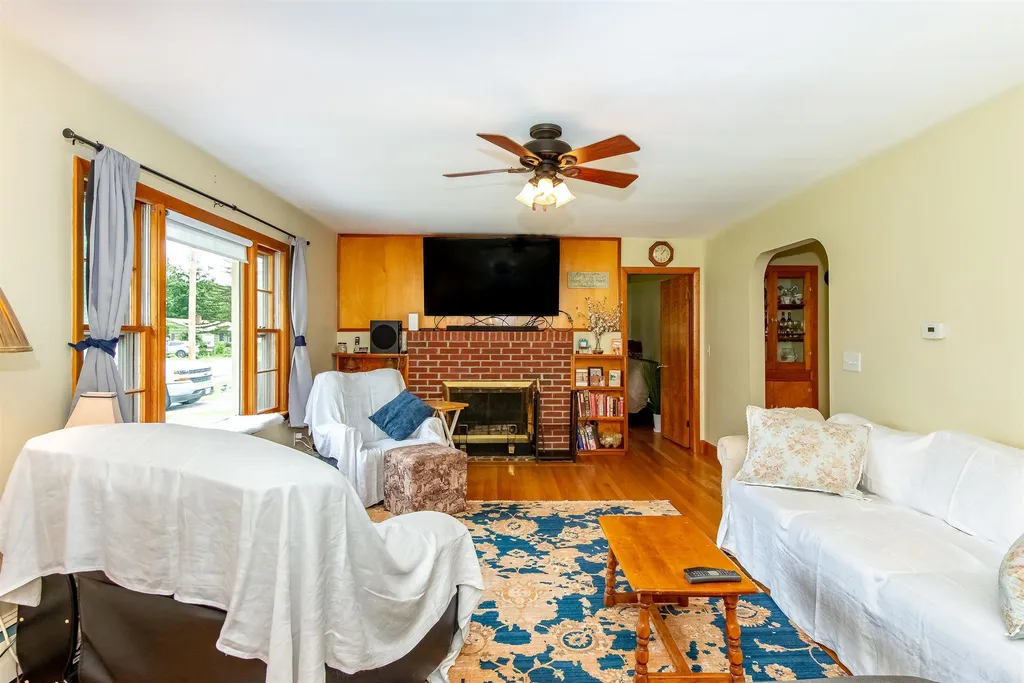 12 Willard Road Dover NH 03820