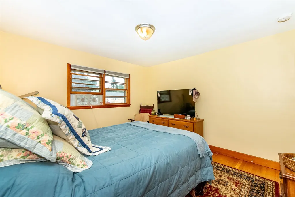 12 Willard Road Dover NH 03820