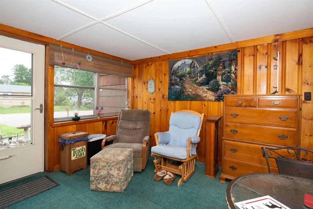 12 Willard Road Dover NH 03820