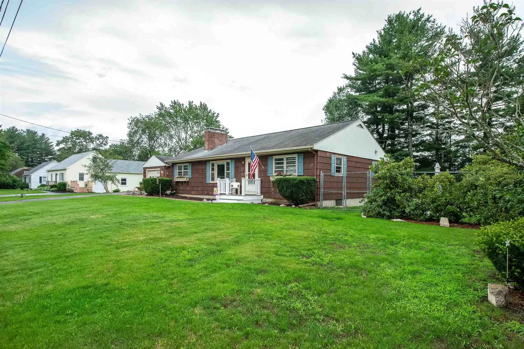 12 Willard Road Dover NH 03820