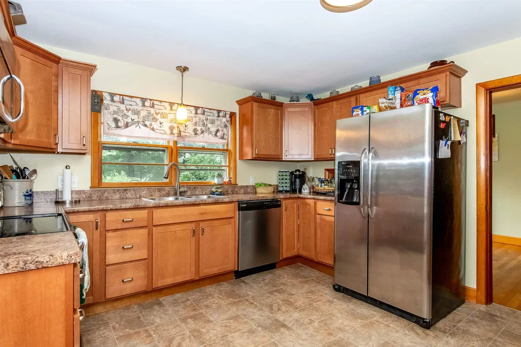 12 Willard Road Dover NH 03820