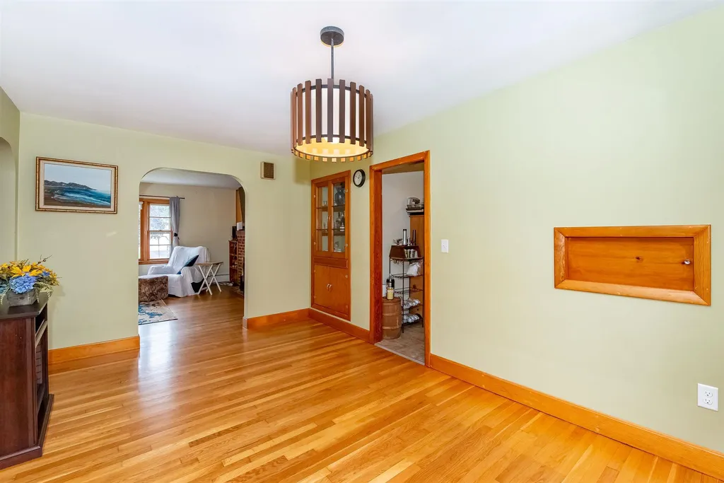 12 Willard Road Dover NH 03820
