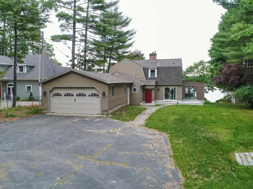 32 Lakeside Drive Milton NH 03851