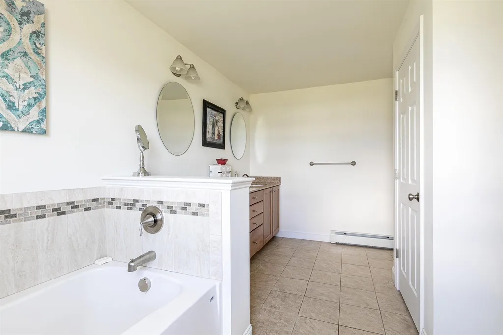 29 Winesap Lane South Burlington VT 05403
