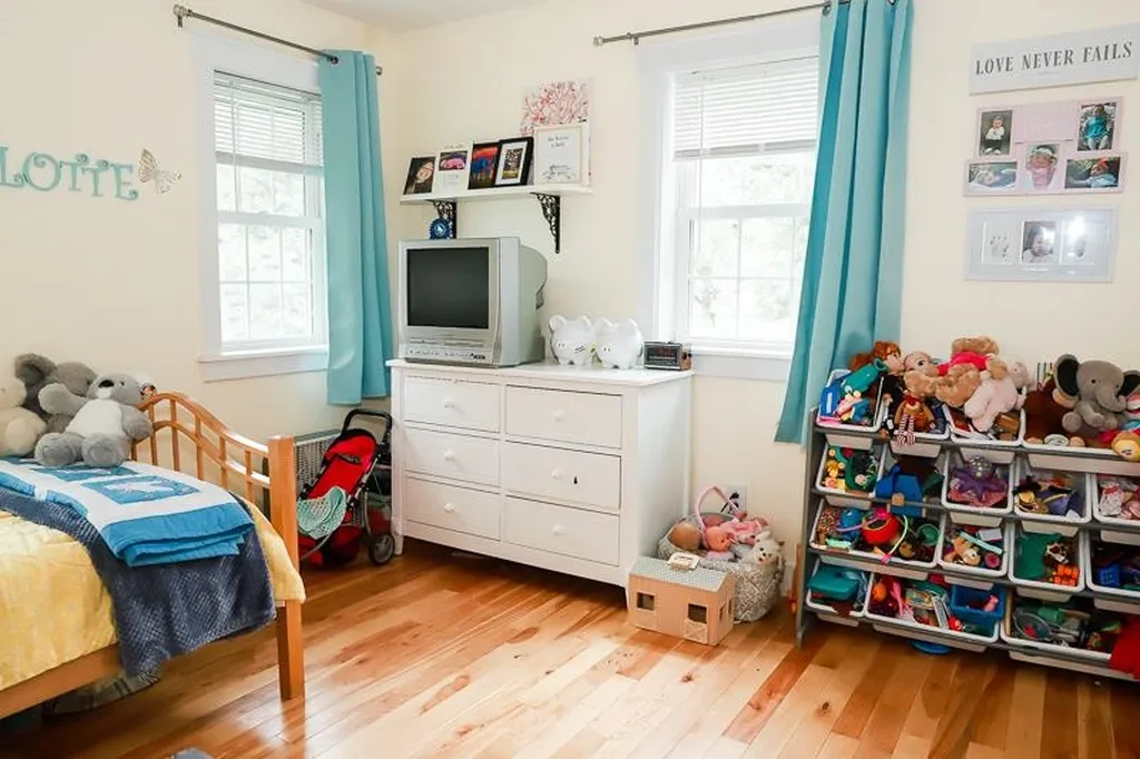 146 Devino Lane Bristol VT 05443