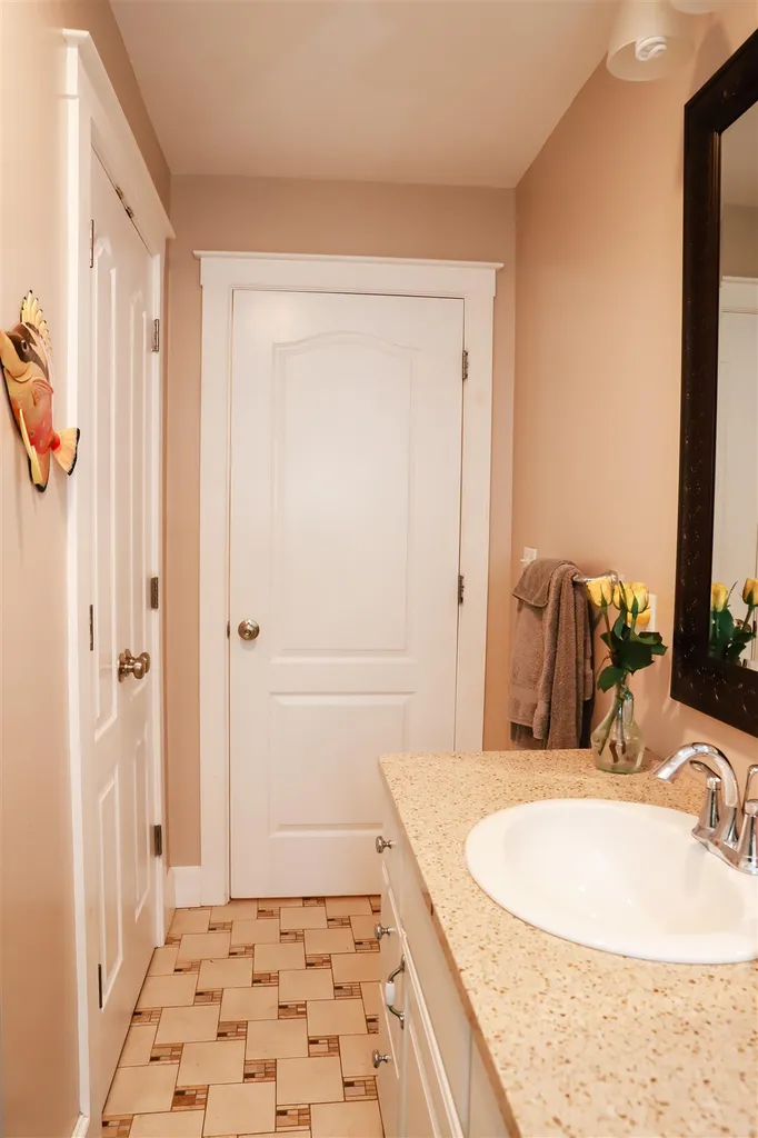146 Devino Lane Bristol VT 05443