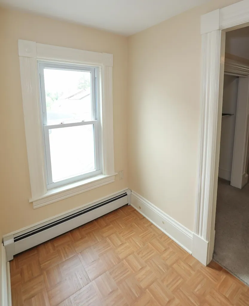 424 Amherst Street Manchester NH 03104