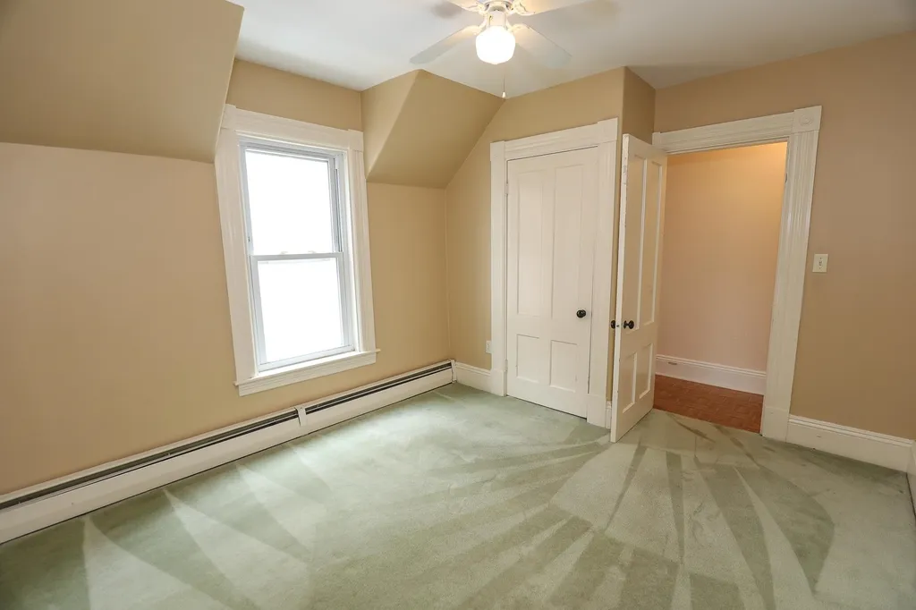 424 Amherst Street Manchester NH 03104