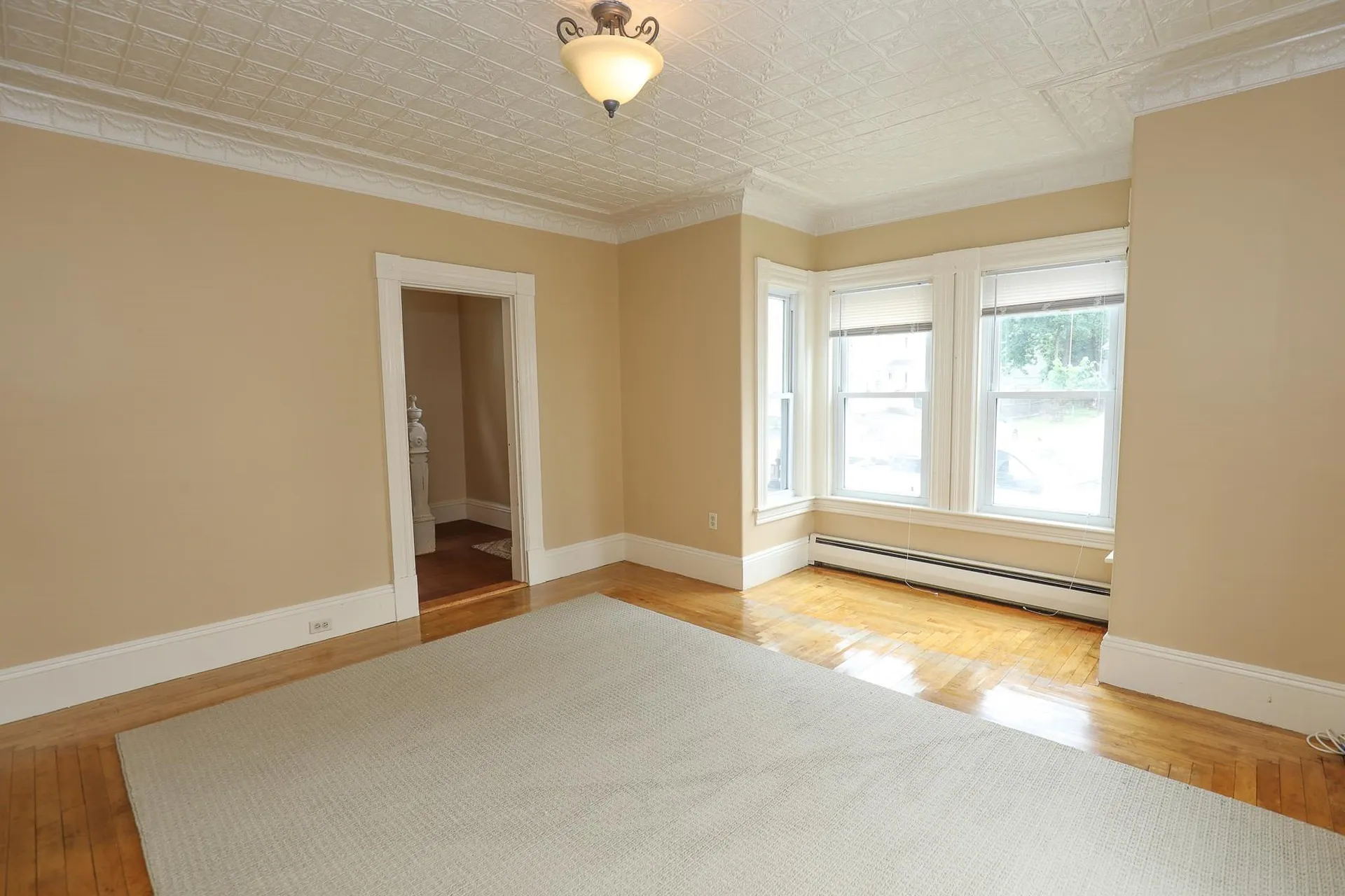 424 Amherst Street Manchester NH 03104