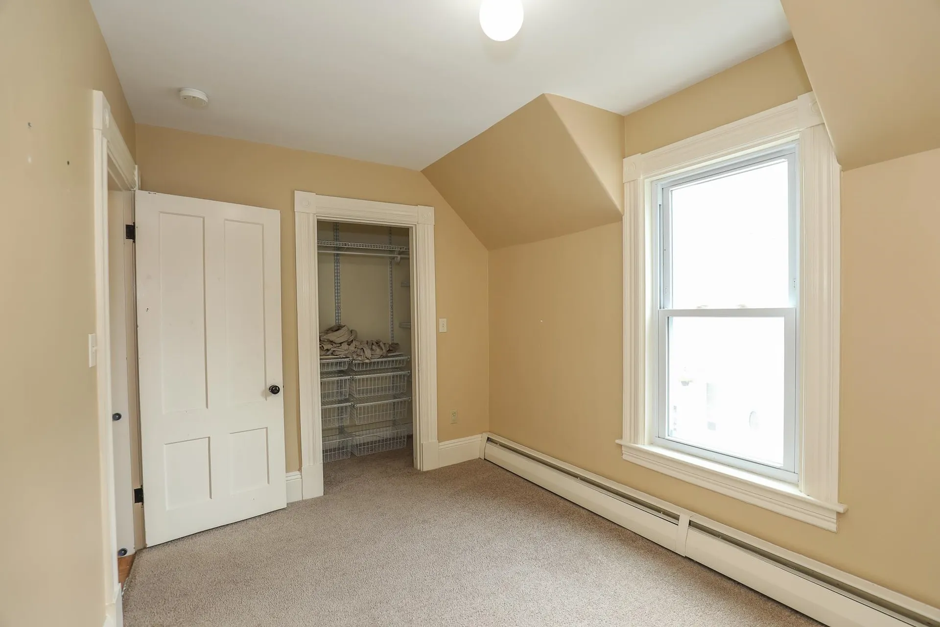 424 Amherst Street Manchester NH 03104