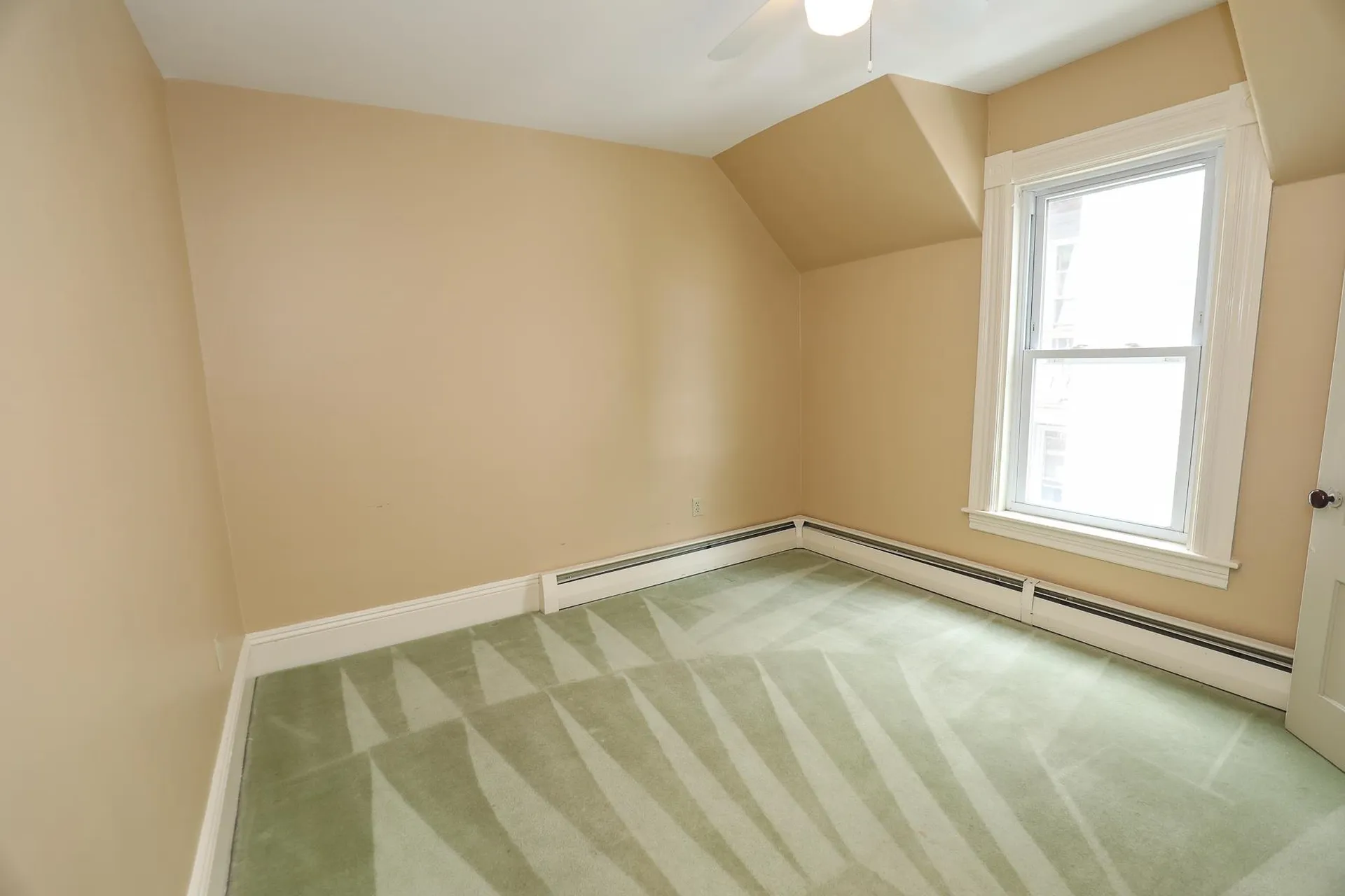 424 Amherst Street Manchester NH 03104