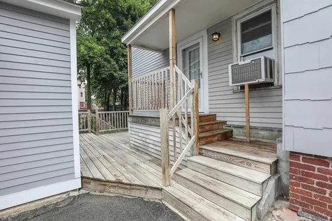 424 Amherst Street Manchester NH 03104