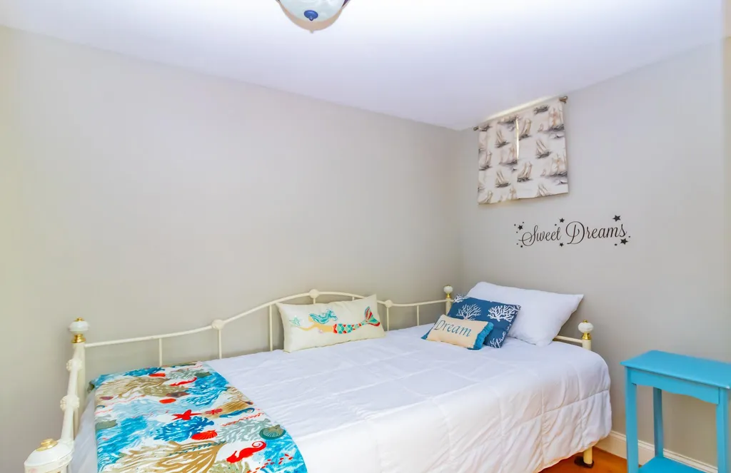 11 Cusack Road Hampton NH 03842
