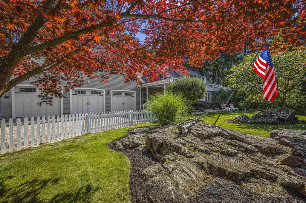 11 Cusack Road Hampton NH 03842