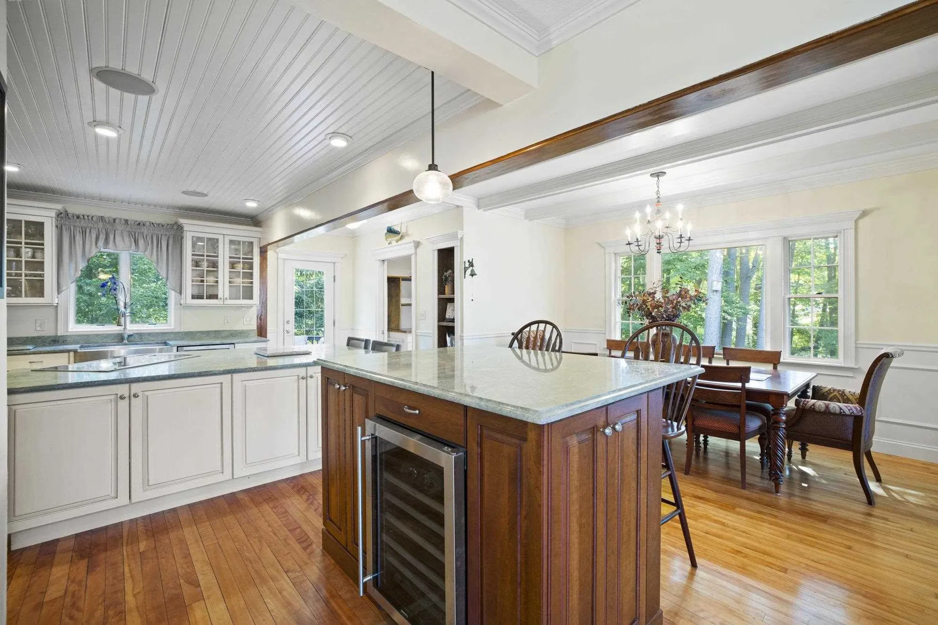 11 Cusack Road Hampton NH 03842