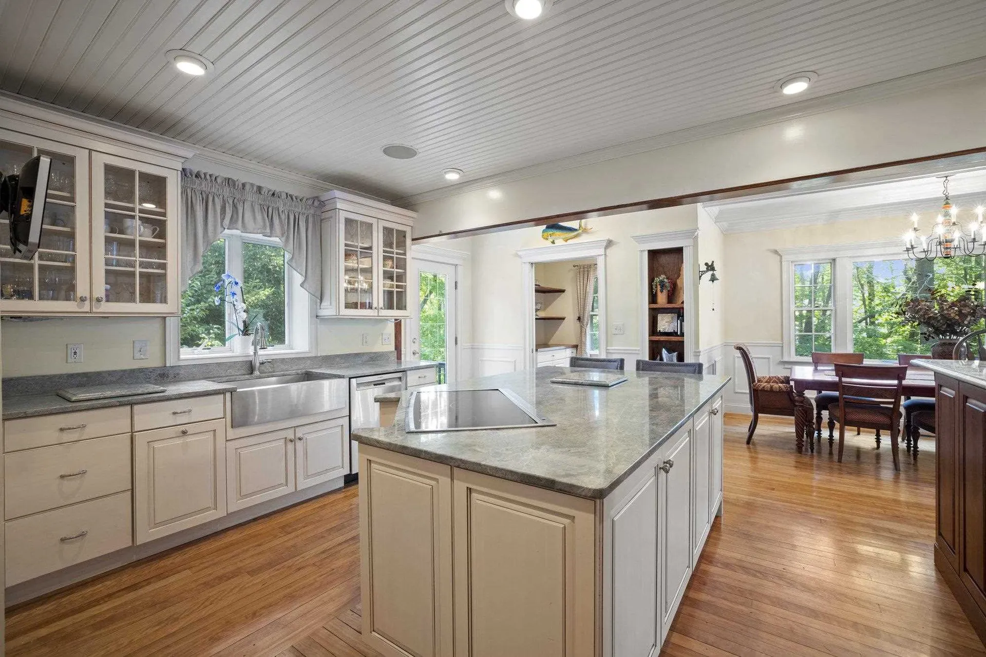 11 Cusack Road Hampton NH 03842