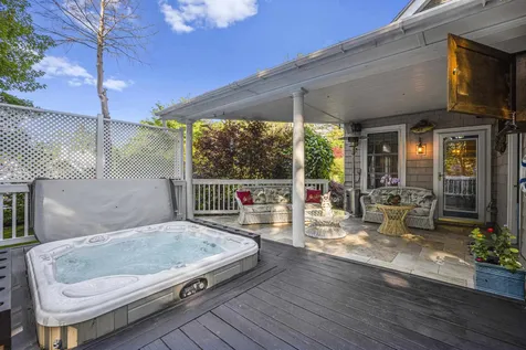 11 Cusack Road Hampton NH 03842