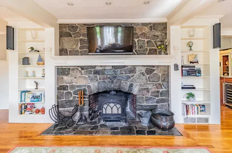 11 Cusack Road Hampton NH 03842