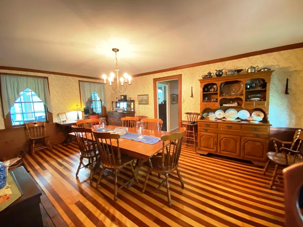 194 Drinkwater Road Kensington NH 03833