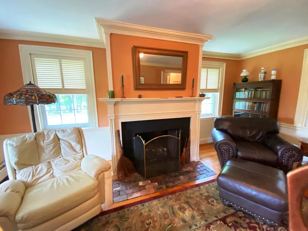 194 Drinkwater Road Kensington NH 03833