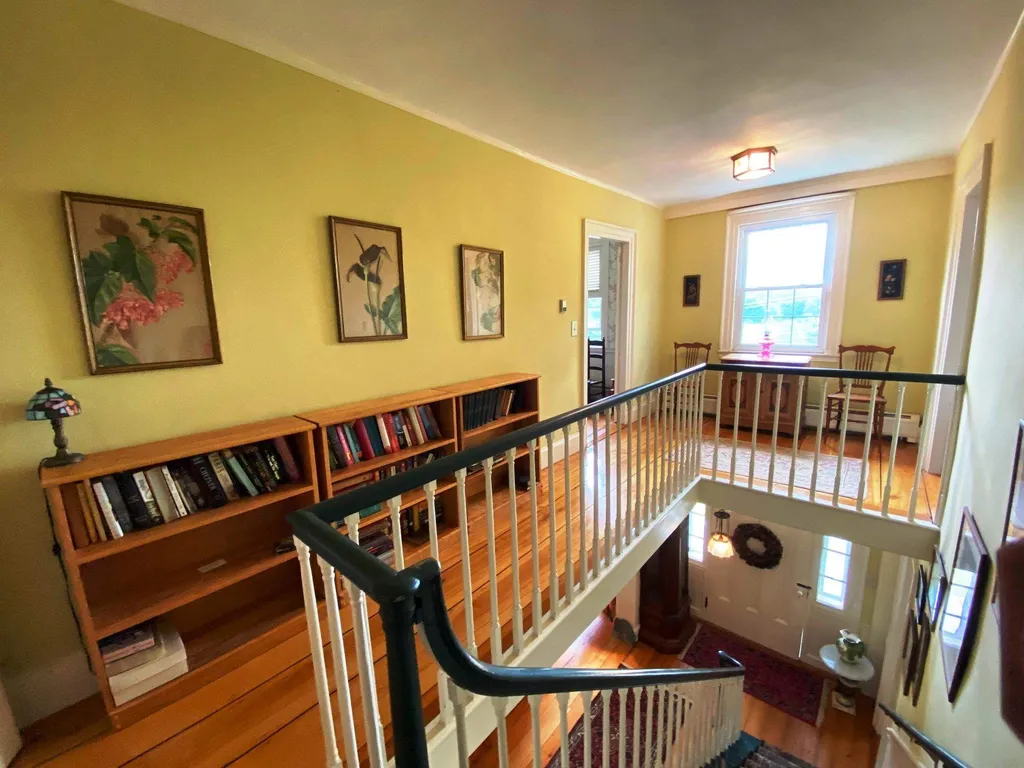 194 Drinkwater Road Kensington NH 03833