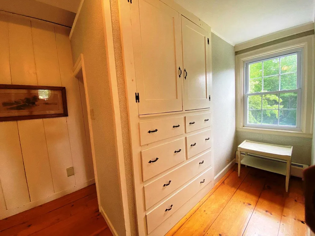 194 Drinkwater Road Kensington NH 03833