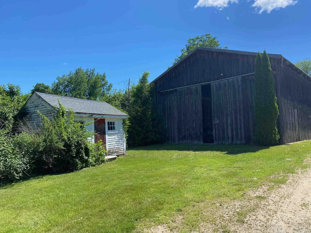 194 Drinkwater Road Kensington NH 03833