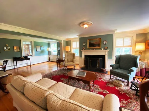 194 Drinkwater Road Kensington NH 03833