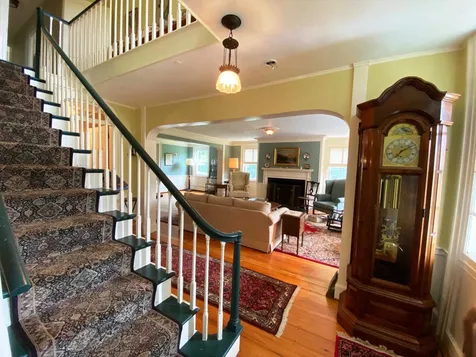 194 Drinkwater Road Kensington NH 03833