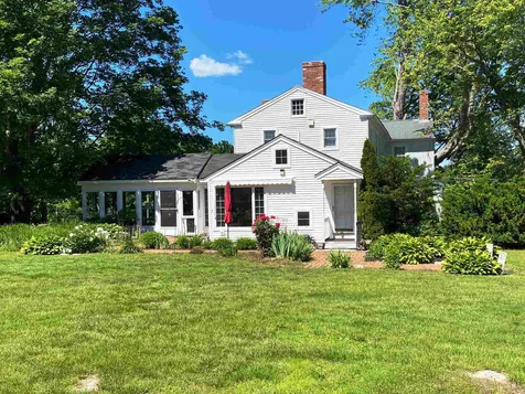 194 Drinkwater Road Kensington NH 03833