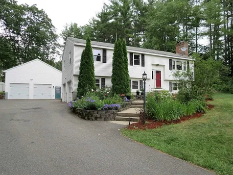 9 Marty Drive Merrimack NH 03054