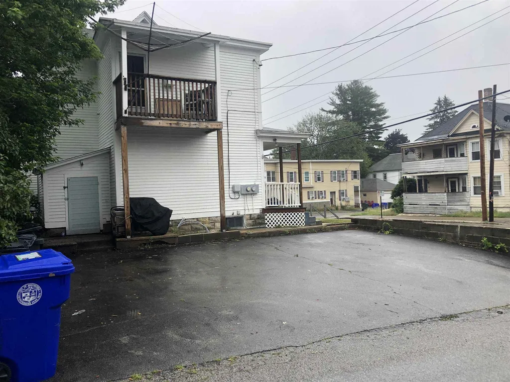 409-411 Kelley Street Manchester NH 03102